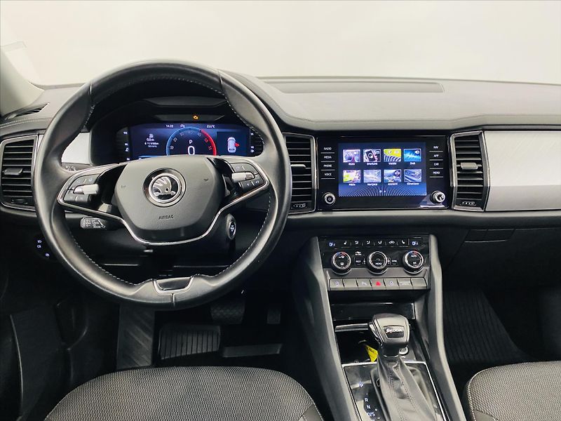 Škoda Kodiaq 2,0 TDI 110kW DSG Ambition - fotka 10 z 26