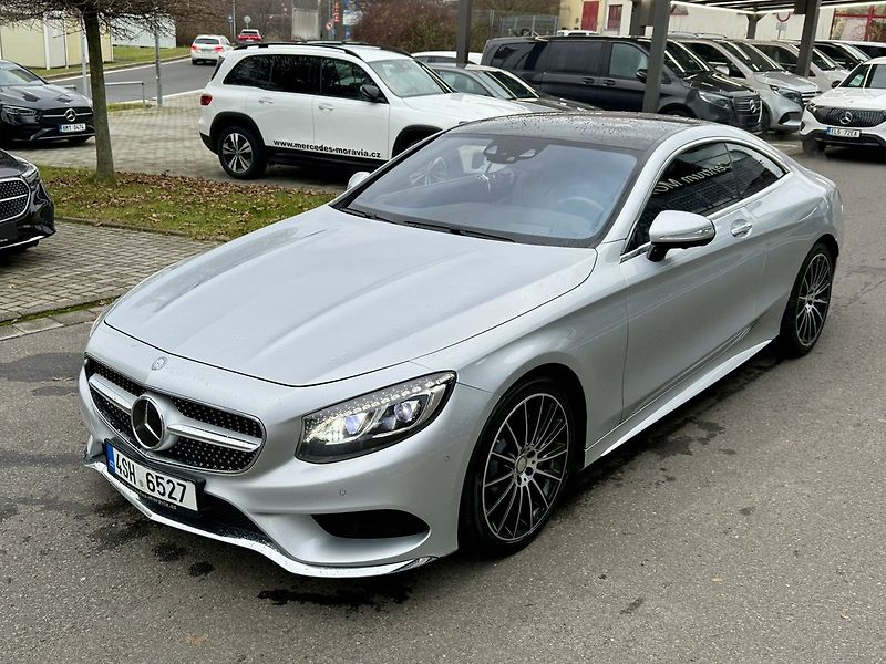 Mercedes-Benz Třídy S (2015) 500 4MATIC kupé - fotka 46 z 51