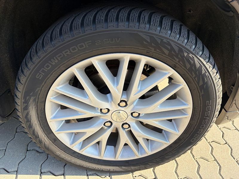 Jeep Grand Cherokee - fotka 10 z 10