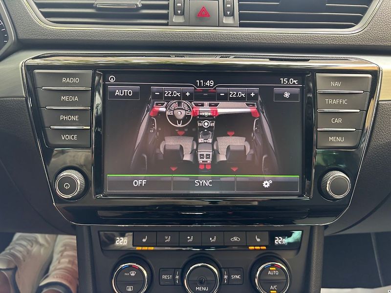 Škoda Superb 2.0TDI-110KW.DSG.TAŽNÉ-ZÁRUKA - fotka 35 z 48