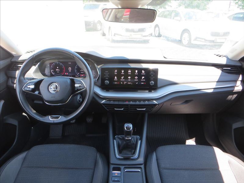 Škoda Octavia 1,5 TSI 110kW Ambition ČR - fotka 22 z 22