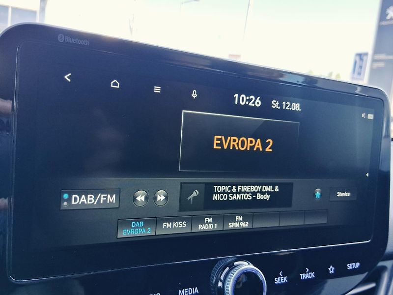 Hyundai i30 N-LINE 1.5 T-GDi 117 kW - fotka 15 z 26