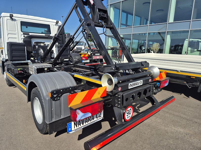 MAN TGL 12.190 + NOSIČ KONTEJNERU 8T  - fotka 8 z 28