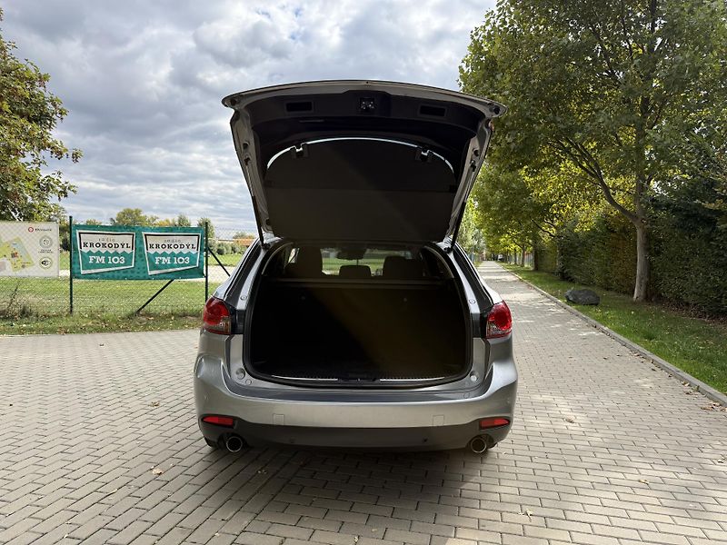 Mazda 6 2.0 Center-Line - fotka 18 z 32