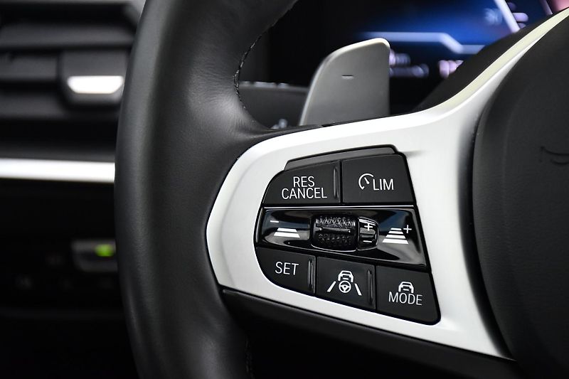 BMW Řada 3 320d xDrive MSPORT ČR 3LZÁRUKA - fotka 24 z 44
