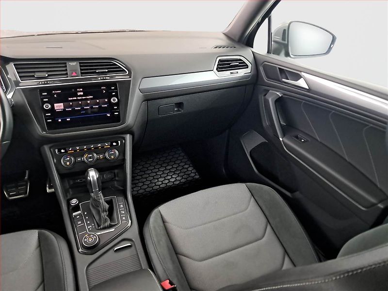 Volkswagen Tiguan Allspace (2019) R-Line 2.0 BiTDI - fotka 8 z 18