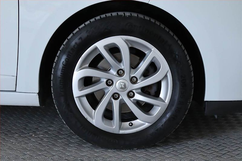 Renault Mégane (2013) 1.5 dCi, Automat, Tempomat - fotka 15 z 20