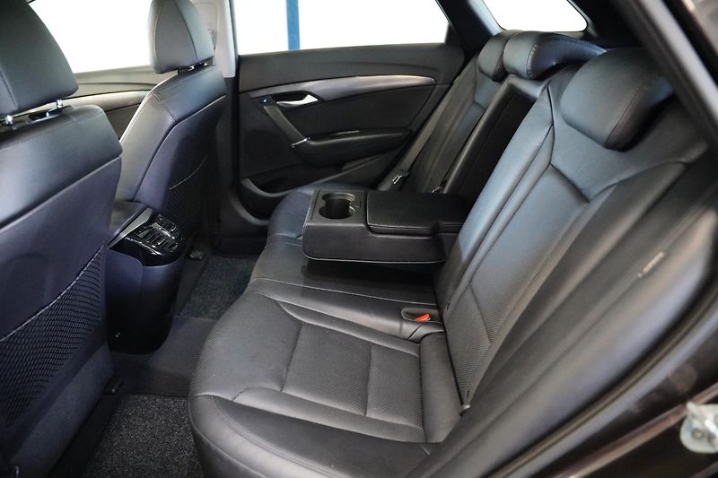 Hyundai i40 - fotka 26 z 28