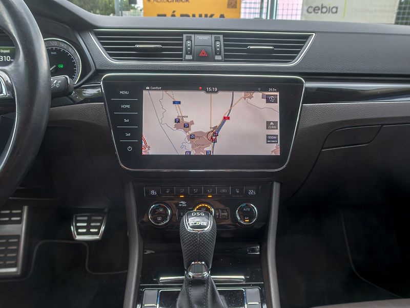 Škoda Superb (2017) 12/17 ČR 2.0TDI–LAURIN KLEMENT - fotka 25 z 59