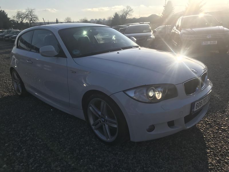 BMW Řada 1 118 105 KW,M-PAKET,MAN,XENON - fotka 4 z 14