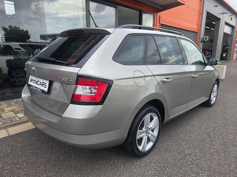 Škoda Fabia (2017) 1.0 TSI SERVISI KNÍŽKA - fotka 4 z 10