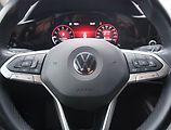 Volkswagen Golf (2021) 1.5 eTSI, Automat, Tempomat - náhled 17