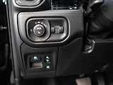 Dodge RAM (2026) 5.7 HEMI V8 Limited 4 LIFT - náhled 24