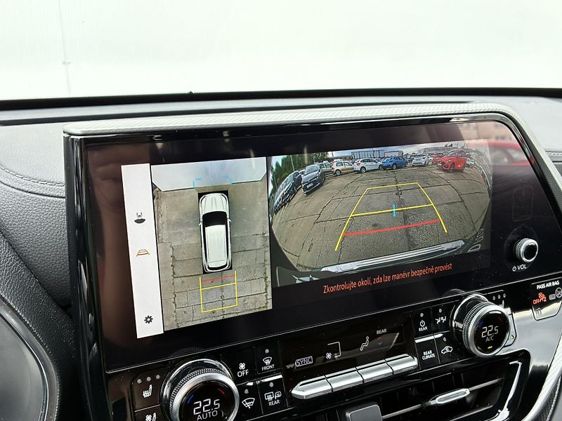 Toyota Highlander 2.5 HSD e-CVT AWD Executive Sk - fotka 20 z 27