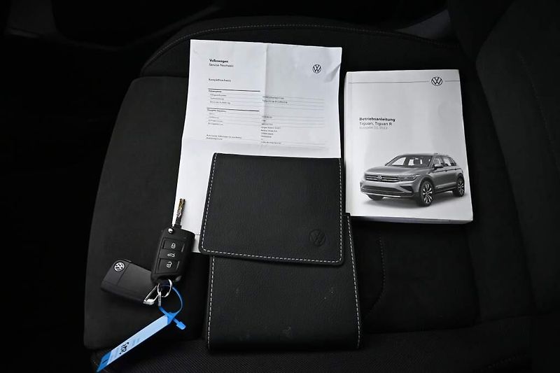 Volkswagen Tiguan (2023) 2.0 4MOTION LED DSG Life ACC T - fotka 34 z 37