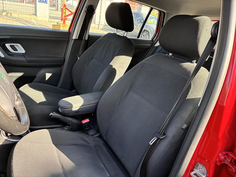 Škoda Fabia II Kombi 1.416V 63kW ELEGANCE  - fotka 10 z 22