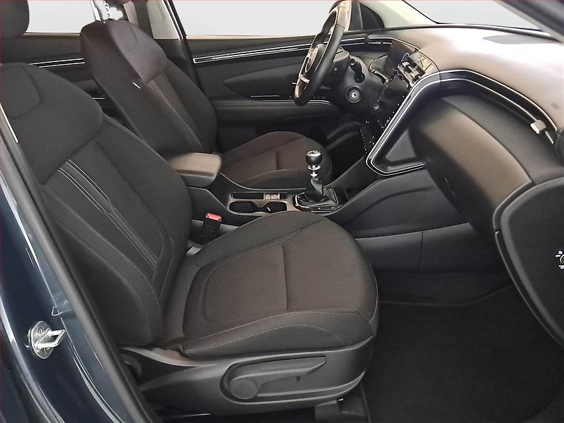 Hyundai Tucson (2022) Smart 1.6 T-GDI - fotka 9 z 17