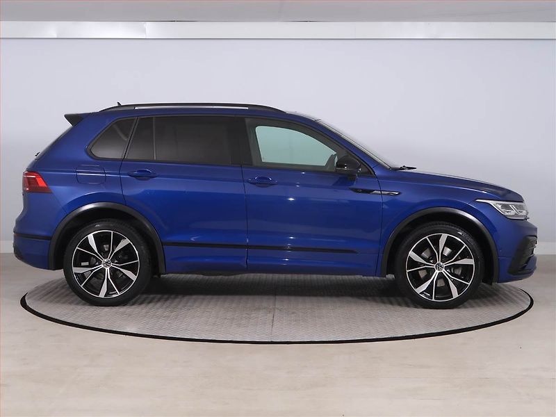 Volkswagen Tiguan (2023) R-Line 2.0 TDI - fotka 6 z 24