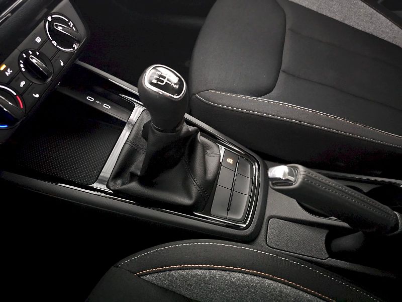 Škoda Scala (2025) 1.0TSI 85kW SELECTION - fotka 18 z 25