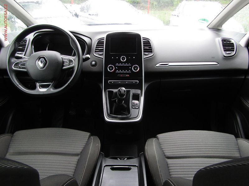 Renault Scénic (2016) 1.2 TCe, Navigace - fotka 8 z 17