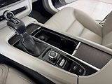 Volvo V90 CC*D5 173kW*AWD*KeyLess*Tažné - náhled 22