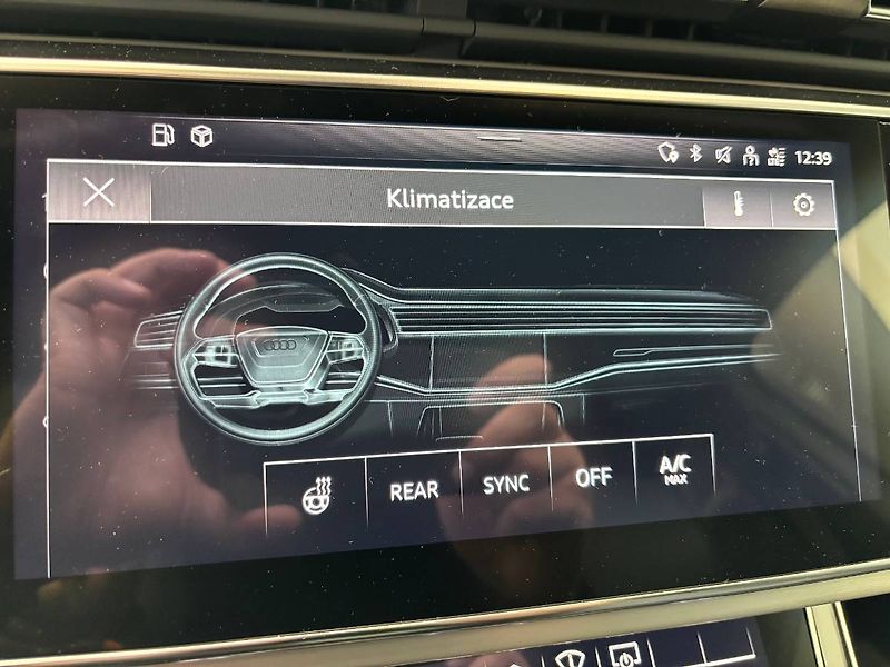 Audi Q7 (2025) 60 TFSI e quattro (360kW/490k) - fotka 15 z 26