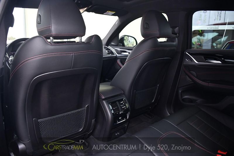 BMW X4 30d X-DRIVE M-SPORT KESSY - fotka 12 z 55
