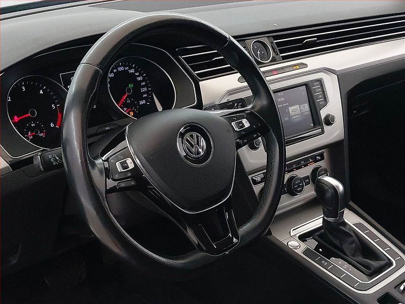Volkswagen Passat (2016) Comfortline 2.0 TDI, Automat - fotka 18 z 18