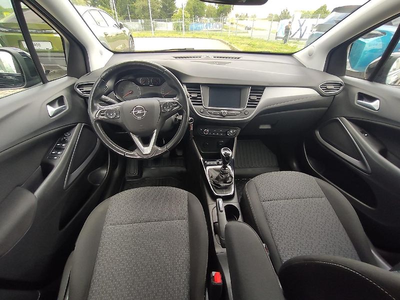 Opel Crossland (2022) 1.2 110k MAN 6 TZ 1. majitel - fotka 2 z 28