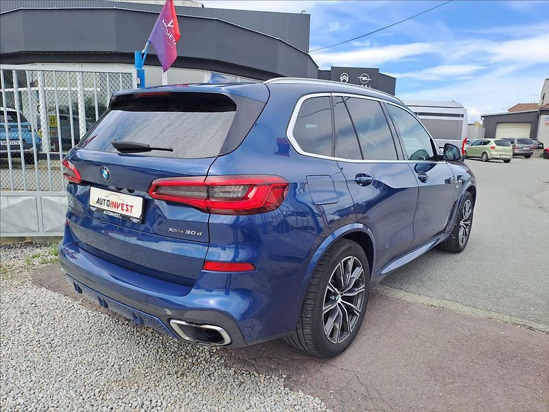 BMW X5 xDrive 30d M-Paket ČR - fotka 4 z 23