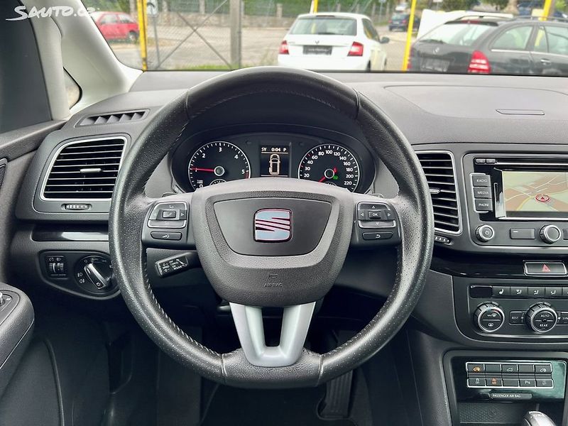 Seat Alhambra (2015) 2.0TDI 103kW DSG 7 míst,Servis - fotka 15 z 20