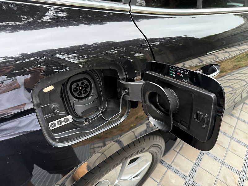 Škoda Enyaq 82 kWh/Tepelné čerpadlo/Tažné/ - fotka 9 z 44
