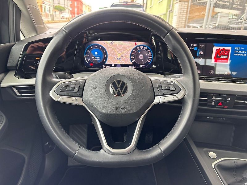 Volkswagen Golf 1.5TSi/2023/1M.LIFE.DPH.ACC-ZÁ - fotka 30 z 52