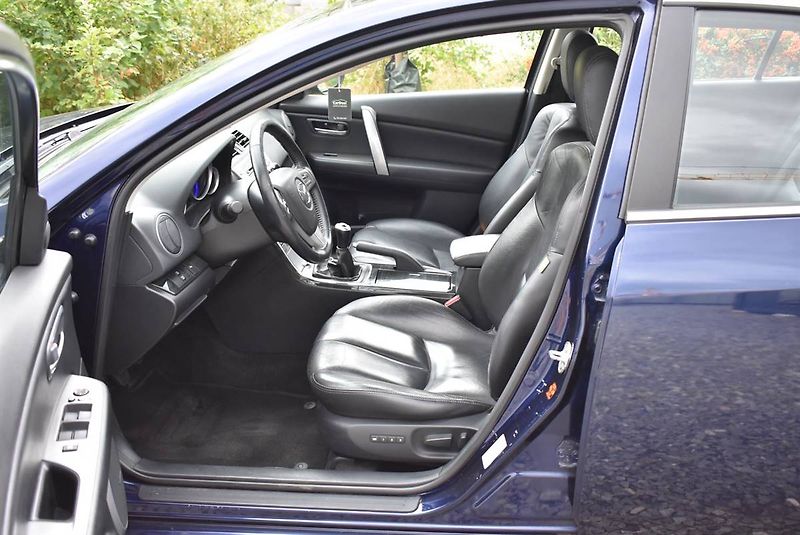 Mazda 6 2,5 16V DYNAMIC SPORT,1.MAJ - fotka 7 z 19