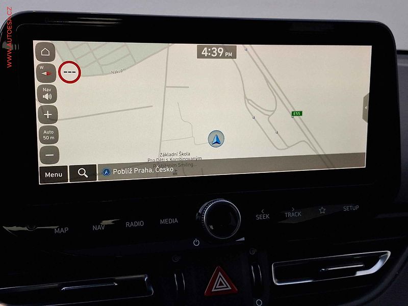 Hyundai i30 (2021) 1.5 T-GDi, Prime, LED, panor - fotka 19 z 22