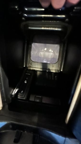 Mercedes-Benz Třídy V (2023) 300 Exclusive L 4M AIR LEDNICE - fotka 24 z 46