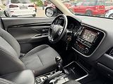 Mitsubishi Outlander (2019) 2.0i Mivec Navi Kamera - náhled 17