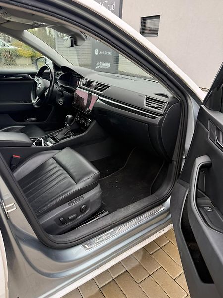 Škoda Superb 2.0 TDI DSG 4x4 Laurin&Klement - fotka 7 z 12
