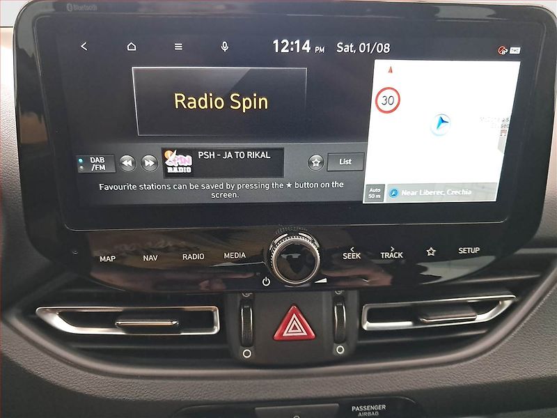 Hyundai i30 (2023) N-Line 1.5 T-GDI MHEV - fotka 13 z 18