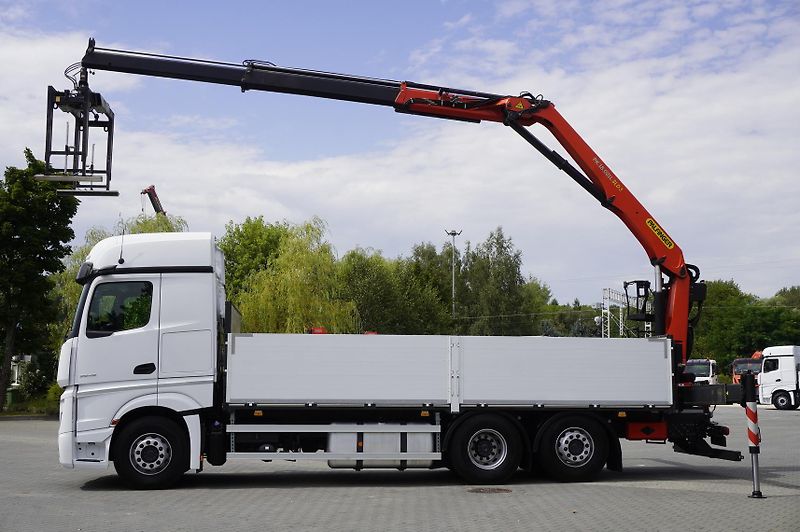 Mercedes-Benz Actros (2022) 2545 MP5 / 90 tho. km / crane - fotka 5 z 24