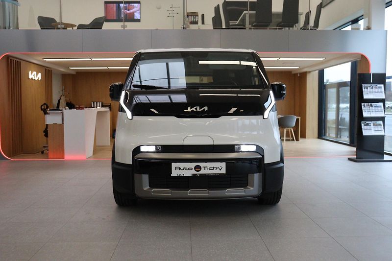 Kia PV5 5P 4x2 ELITE 120 KW + 71,2 kWh - fotka 2 z 16