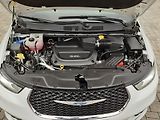 Chrysler Pacifica (2022) 3,6L V6,Top výbava, REZERVACE - náhled 35