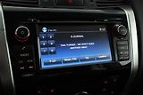 Nissan Navara (2016) 2.3 dCi, 4X4, Automat, Navi - náhled 9