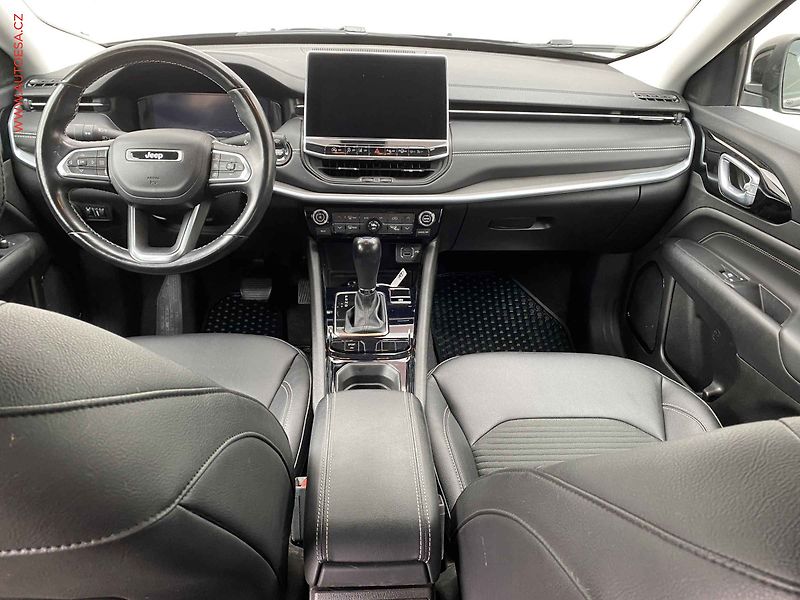 Jeep Compass (2021) 1.3T, Limited, AT, kamera, TZ - fotka 8 z 21