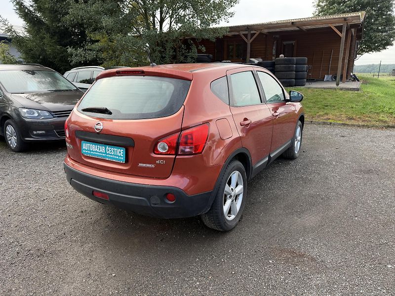 Nissan Qashqai 2.0 DCI 110 kw 4x4 AUTOMAT - fotka 6 z 22
