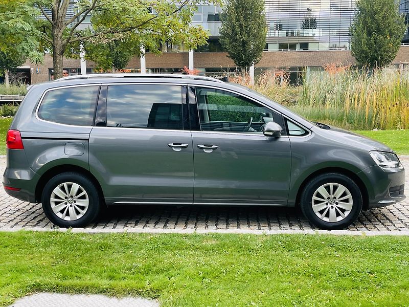 Volkswagen Sharan 2.0TDI MANUÁL 1.MAJITEL VÝHŘEV - fotka 10 z 42