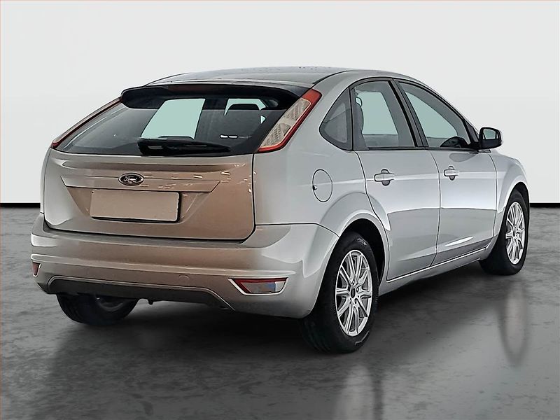 Ford Focus (2008) 1.6 16V, Automat, nová STK - fotka 5 z 16