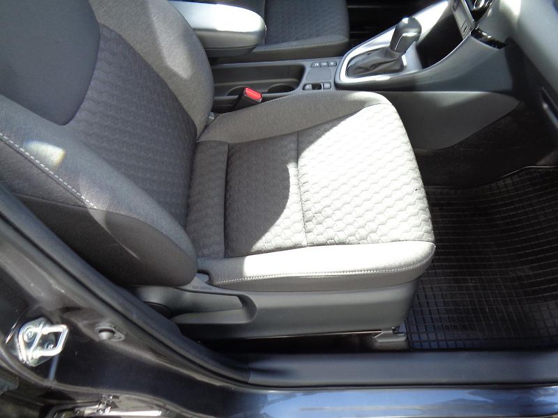 Mazda 2 Hybrid 1.5i 116 PS AT Agile+zim. pneu - fotka 18 z 20