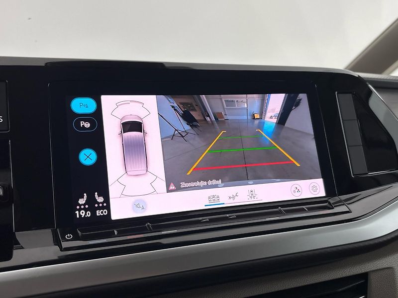 Volkswagen Multivan Life DSG eHybrid - fotka 26 z 30