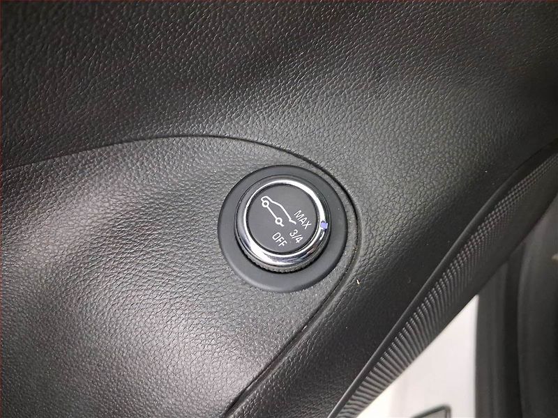 Opel Astra (2021) 1.5 CDTI, Automat, Kůže, Navi - fotka 23 z 26
